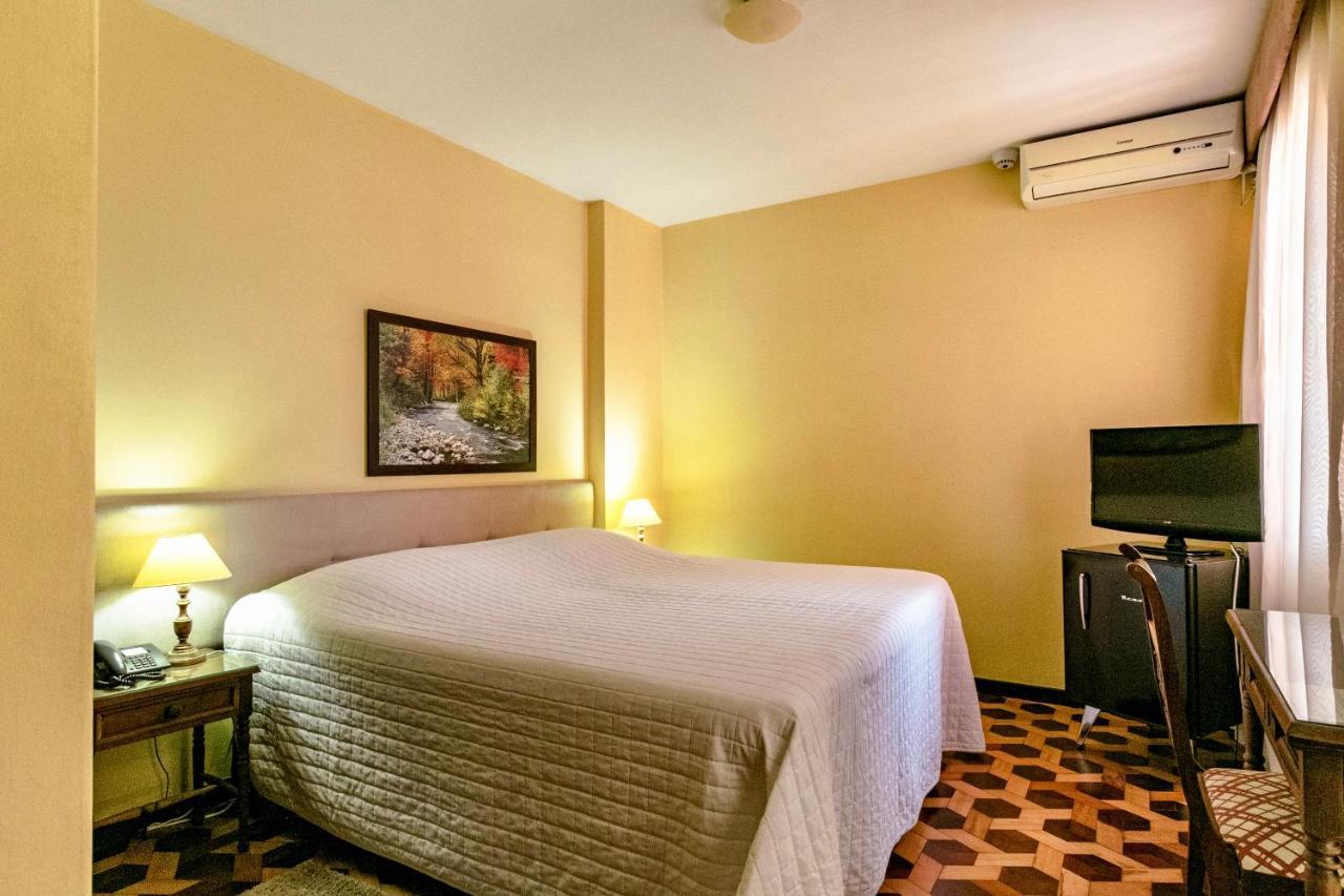 Hotel San Rafael Porto Uniao Εξωτερικό φωτογραφία